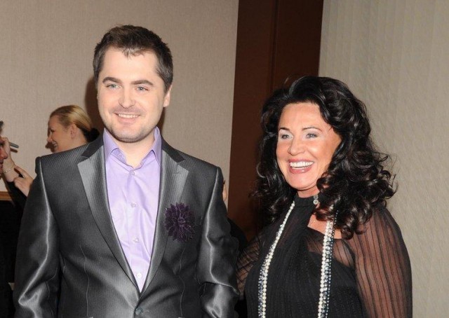 75- летняя певица Бабкина ответила на слухи о расставании с 45- летним женихом Гором