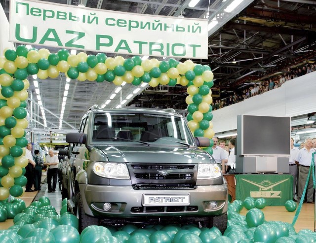 Сегодня УАЗ «Патриот» отмечает юбилей — ровно 20 лет назад, 17 августа 2005 года  с конвейера завода сошел первый серийный внедо