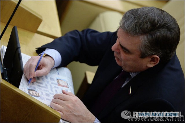 Как думаете, поощрят?