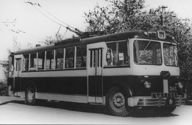 Игра на ЯПе: Угадай АВТО-3