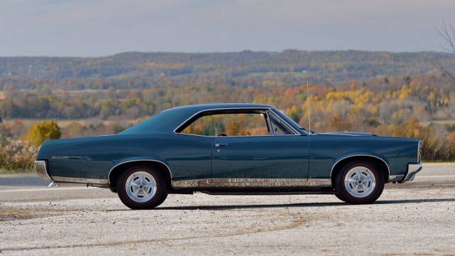 Американцы - 14. Коллекция Ронни Рэйнса. Красивых автофото пост