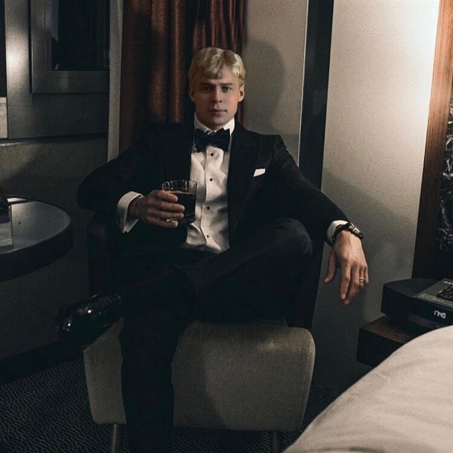 Как Есенин стал звездой Instagram
