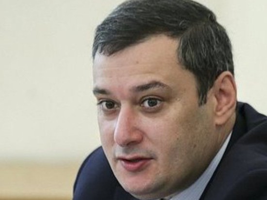 Хинштейн заявит в прокуратуру на мастерскую, отказавшуюся напечатать Z на футболке