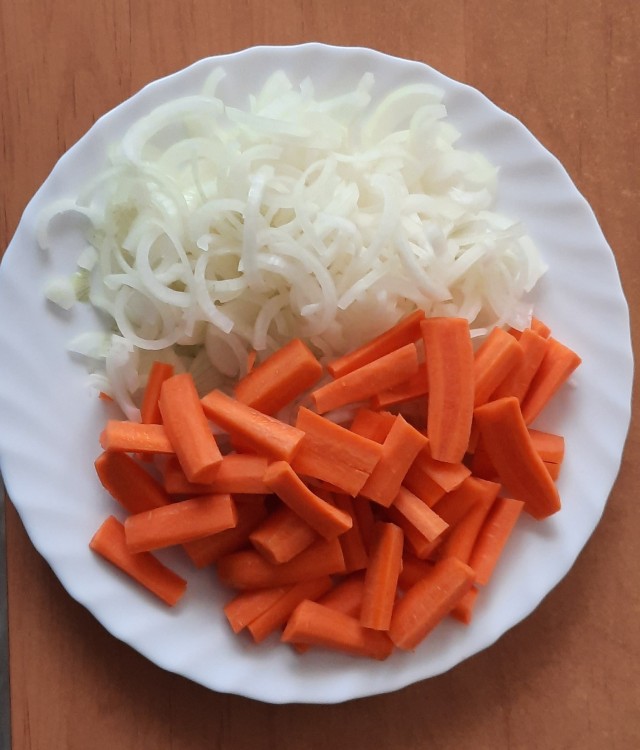 Эта не плов
