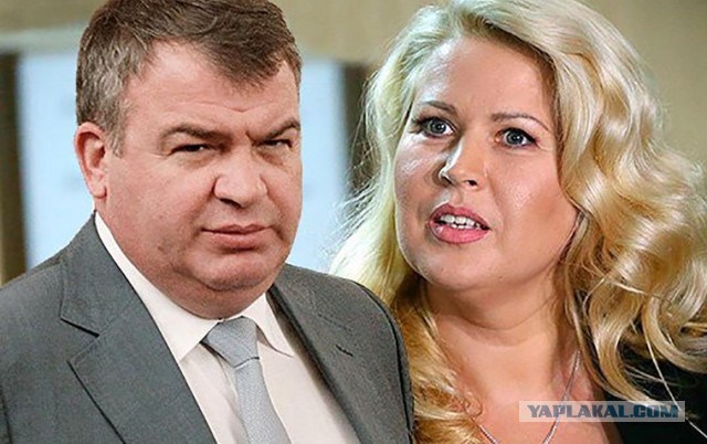 Названа сумма вменяемой замминистру обороны Иванову взятки
