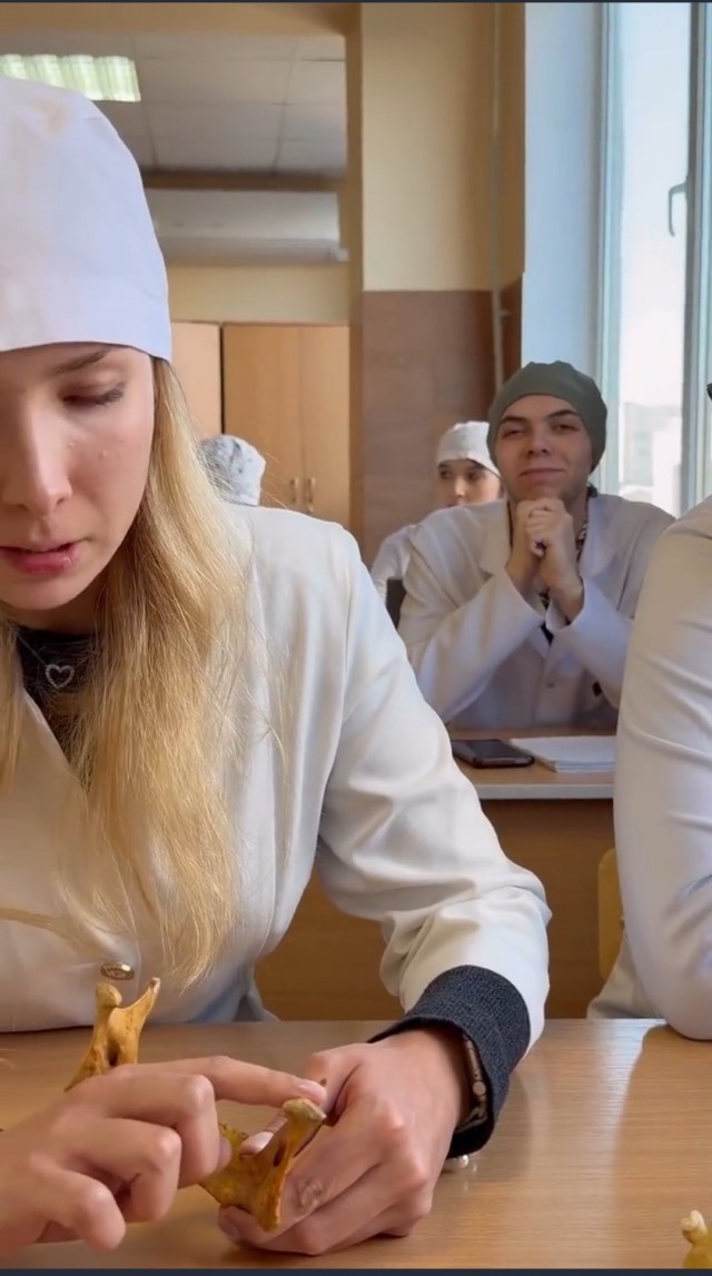 Лиза молодец.