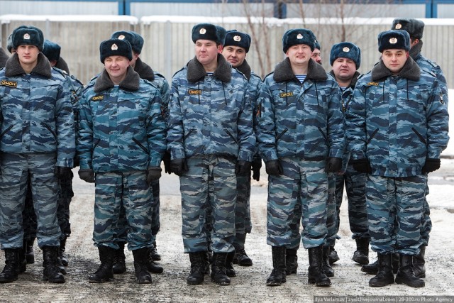 Где и как живет ОМОН
