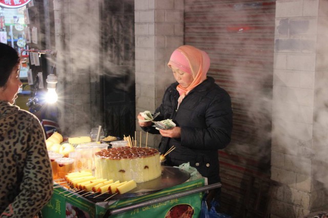 Уличная еда Китая