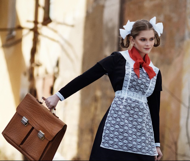 Про пионервожатую