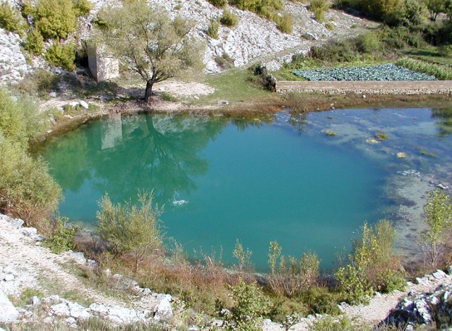 Исток реки Цетины в Хорватии