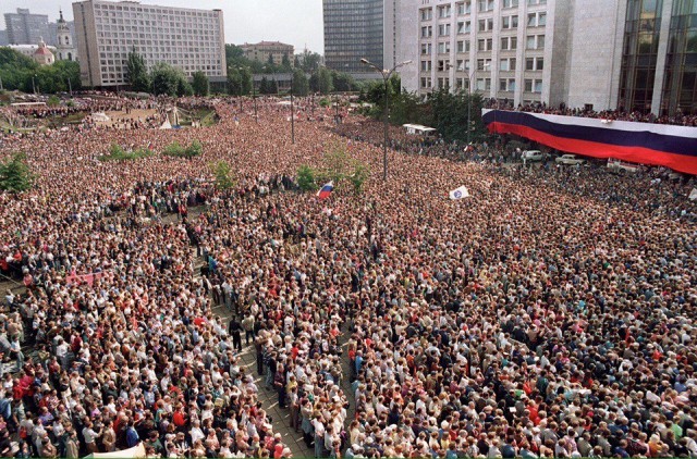Период распада
