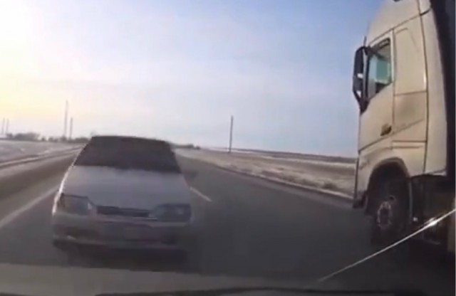 Почему надо включать ближний свет фар
