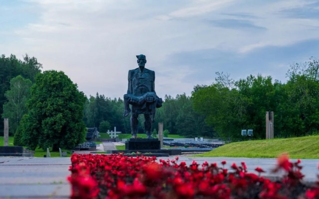 Зеленский признал, что украинские войска потеряли Бахмут