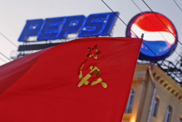 Когда Советский Союз расплачивался с Pepsi военными кораблями