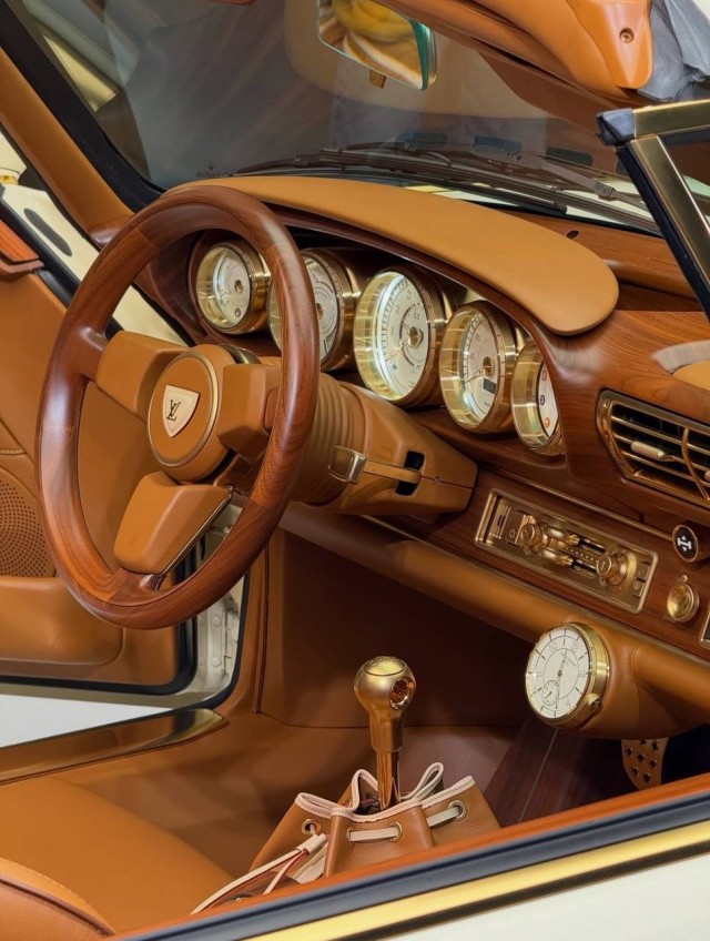 Безумная коллаба Porsche 911 x Singer x Louis Vuitton. Classic и Classic Turbo