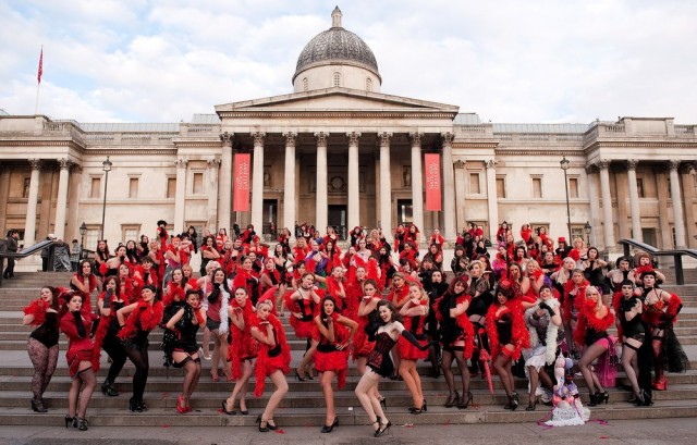 Бурлеск для книги рекордов Гиннеса