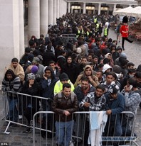 Очередь в Лондоне за Iphone 5