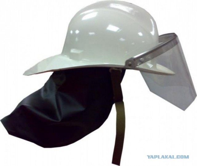 Модная шляпа для строителей