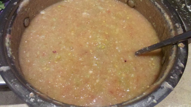 Пятничные посиделки на теплотрассе ©