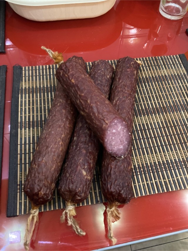 Реклама и колбаса Стародворье!