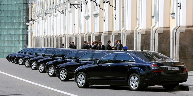 Украина заказала 1000 грузовиков Zetros для ВСУ