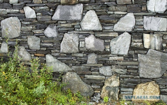 Каменные стены в Ирландии.