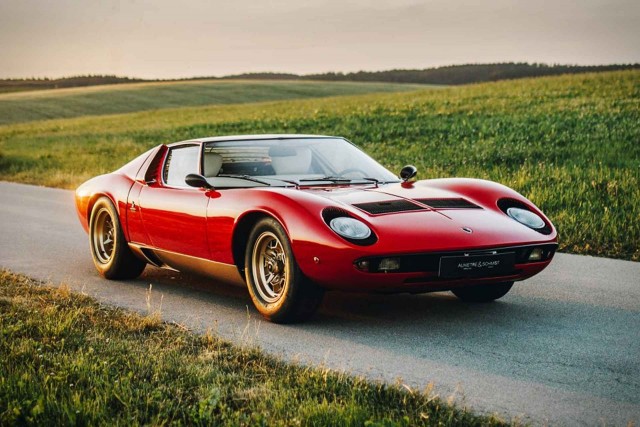 Lamborghini возродила Countach
