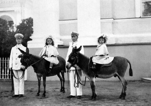 Прогулка по Санкт-Петербургу 1900 года