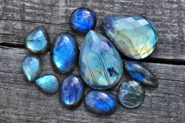 Камни, камушки, каменья