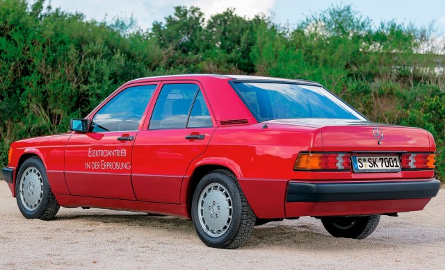 40 лет Mercedes-Benz 190