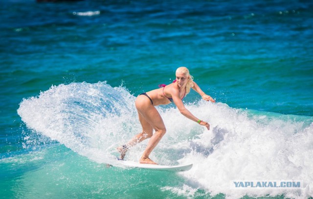 Пришла на соревнования в стрингах