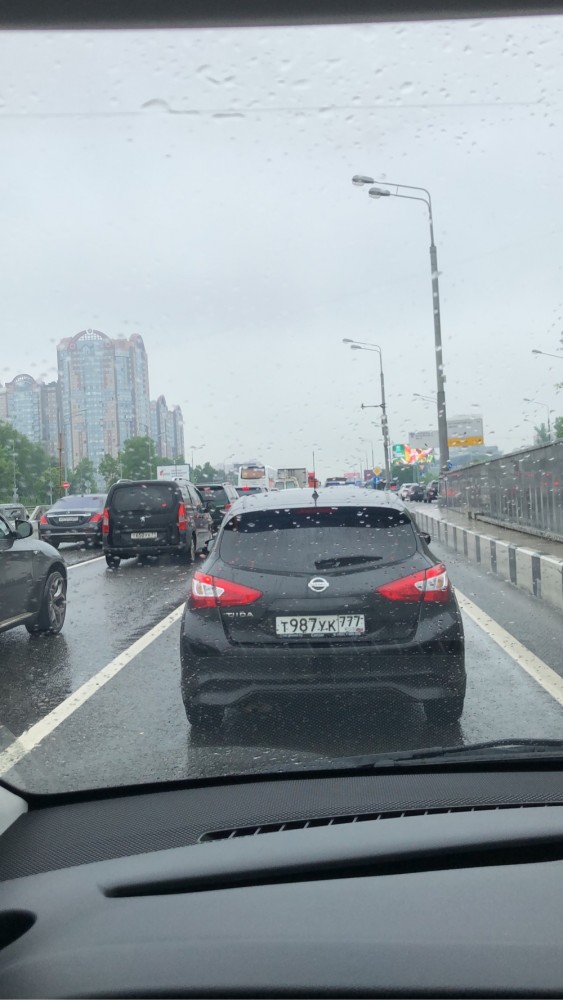 У кого что на работе стоит?