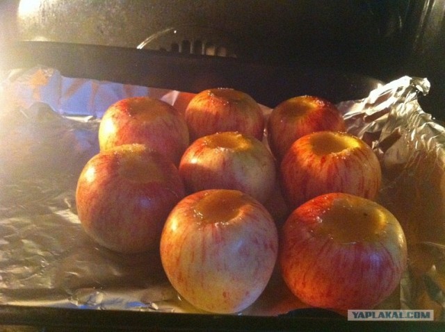 Яблоки печеные