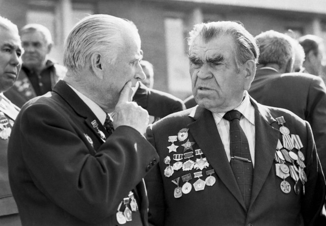 Фотографии связанных с историей Красной и Советской Армии.