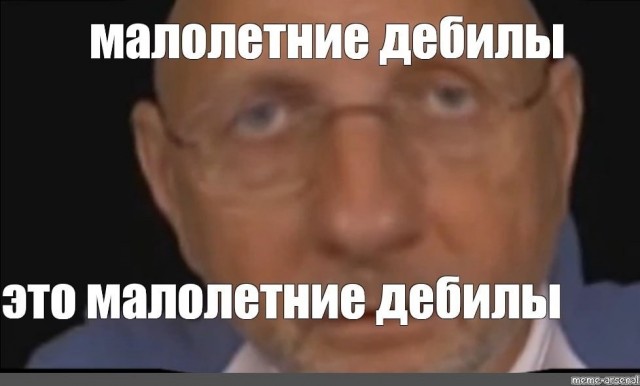 Ребенок сиганул под колеса проезжающей мимо машины