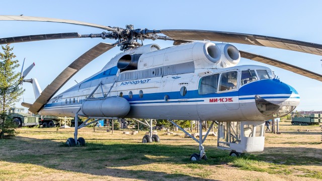 Музей авиации "ЮТэйр" в Тюмени