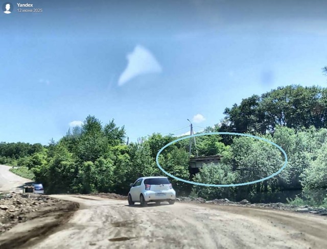 Сегодня в Тарусе упал мост, который построили год назад