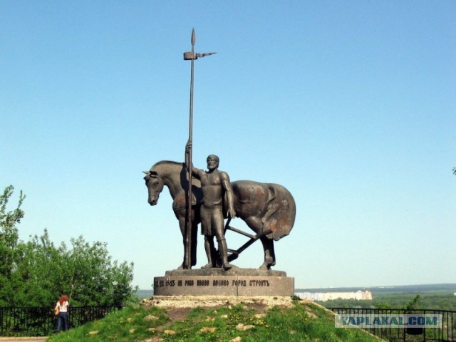 Тамбовский волк тебе товарищ...