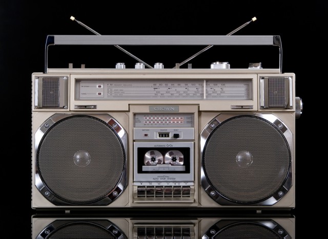 Неоновое DISCO.  Те самые Магнитолы на плече 80-х