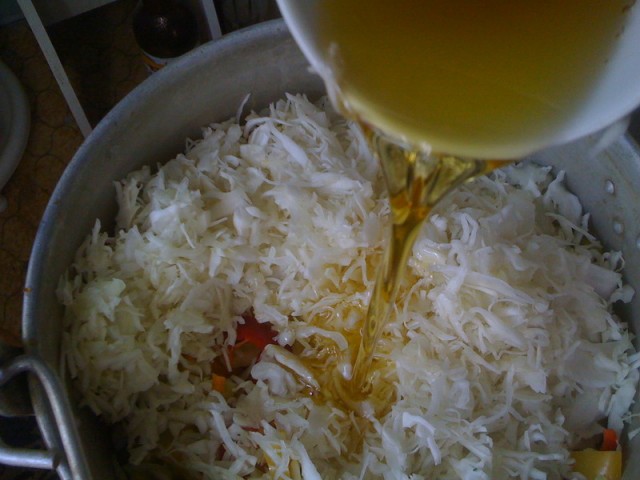 Капуста International, Наступила осень, отцвела капуста...