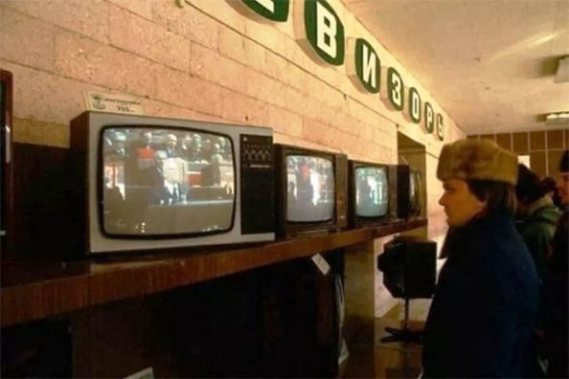 LG Electronics приостанавливает все поставки в Россию