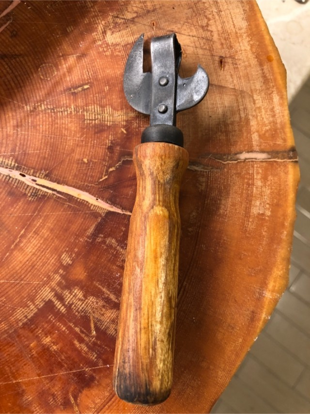 Консервный нож