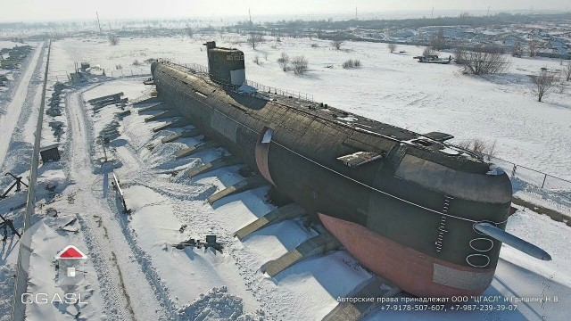 Самую большую в мире АПЛ "Дмитрий Донской" вывели из боевого состава ВМФ России. Лодку утилизируют.