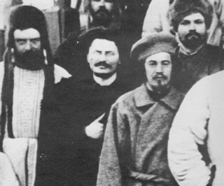 У гроба Папы Иоанна Павла II