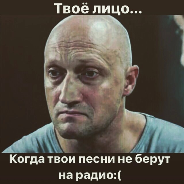Побрился налысо, стал успешным актером и 20 лет в браке с коллегой по цеху: Как живет Кирилл Полухин