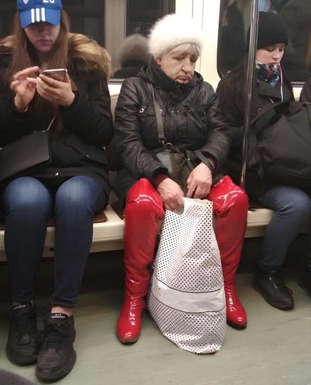 Модники из бескрайних просторов метрополитена