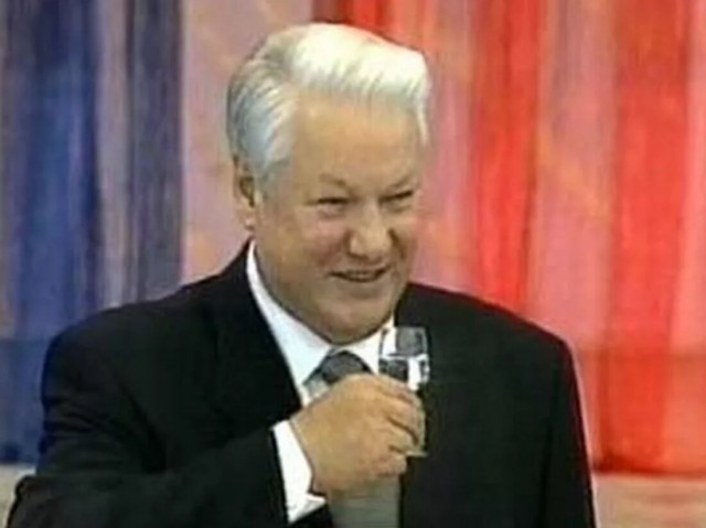Ельцин предал. Зачем открывать его музей? Мнения