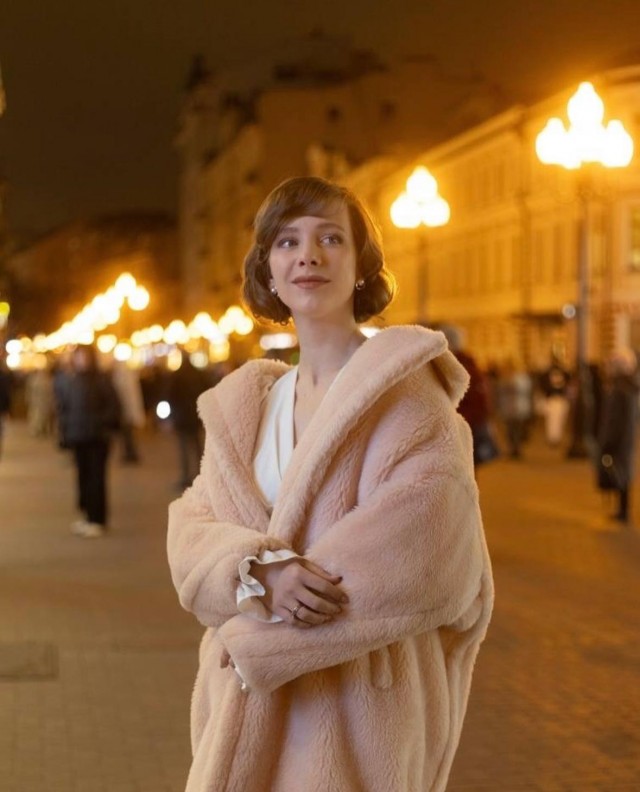Лиза Арзамасова отмечает 30-летие