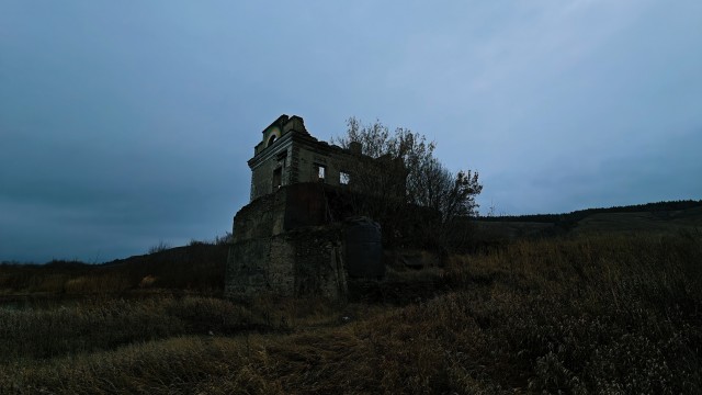 Разрушенные Киятская и Деушевская ГЭС.