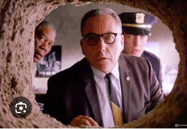 Хирург устроил фотосессию ануса россиянки под наркозом